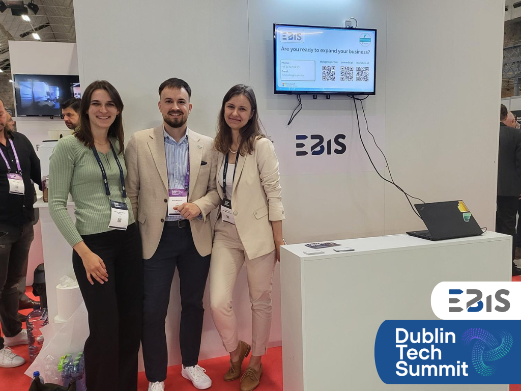 Dublin Tech Summit 2025 - EBIS stand (Polish Pavilion), with PAIH members
